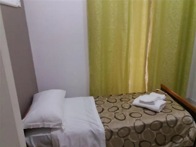 B&Bhotel Emmanuel Napoli Naples